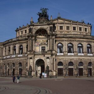 GE450 Dresden semperoper