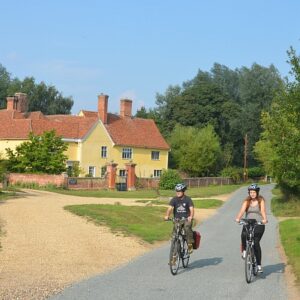 si450 shelley near SbyN cyclists3