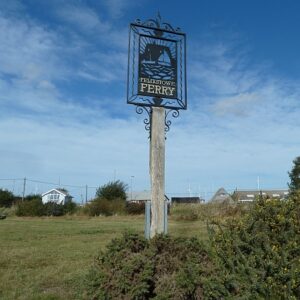 sc450 felixstowe ferry sign