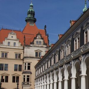 GE450 Dresden colonade