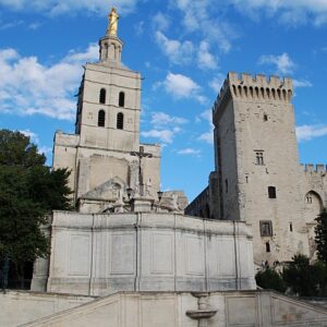 fp450 avignon popes palace towers