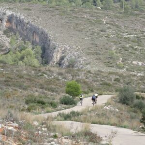 s450 val route2xativa cycling climb