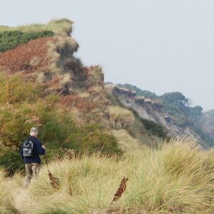 sc450 Dunwich Cliff walkers