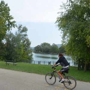 i450 piedmont turin park cyclist