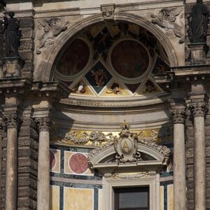 GE450 Dresden semperoper detail