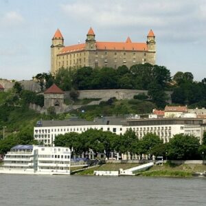 h450 bratislava castle set