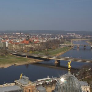 GE450 Dresden elbe view