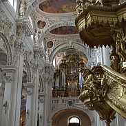 g_passau_cathedral