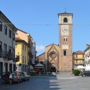 i_piedmont_chiavasso_mainstreet